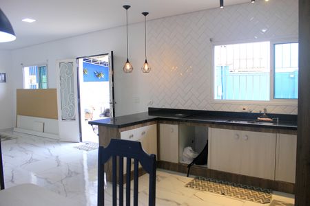 Casa à venda com 250m², 3 quartos e 5 vagasCozinha