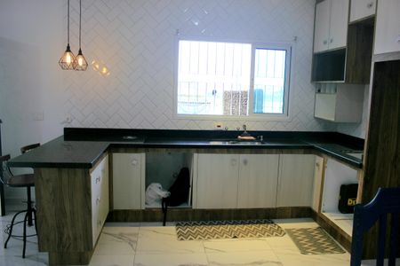 Casa à venda com 250m², 3 quartos e 5 vagasCozinha