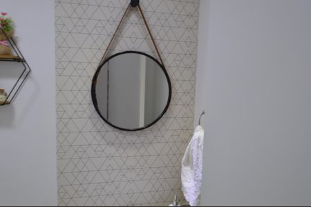 Apartamento à venda com 57m², 2 quartos e 1 vaga Apartamento à venda com 57m², 2 quartos e 1 vagaBanheiro
