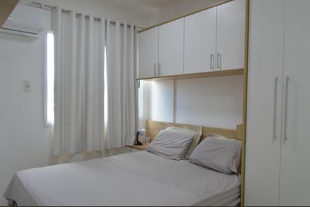 Apartamento à venda com 57m², 2 quartos e 1 vaga Apartamento à venda com 57m², 2 quartos e 1 vagaSuíte
