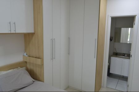 Apartamento à venda com 57m², 2 quartos e 1 vaga Apartamento à venda com 57m², 2 quartos e 1 vagaSuíte