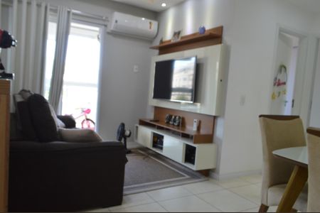 Apartamento à venda com 57m², 2 quartos e 1 vaga Apartamento à venda com 57m², 2 quartos e 1 vagaSala