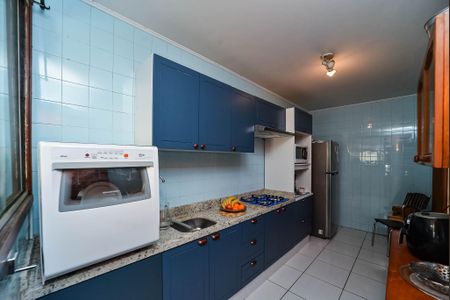 Apartamento à venda com 102m², 3 quartos e sem vagaCozinha