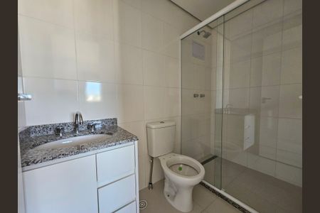 Apartamento à venda com 104m², 3 quartos e 2 vagas Apartamento à venda com 104m², 3 quartos e 2 vagasBanheiro da Suíte 1