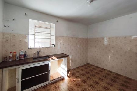 Casa à venda com 150m², 2 quartos e 2 vagasCozinha