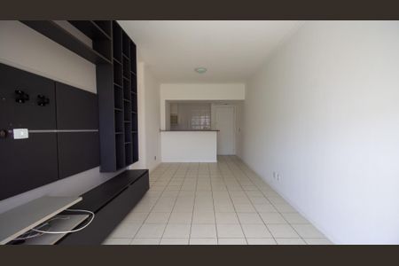 Apartamento à venda com 90m², 3 quartos e 2 vagasSala