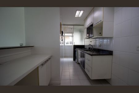 Apartamento à venda com 90m², 3 quartos e 2 vagasCozinha e Área de Serviço