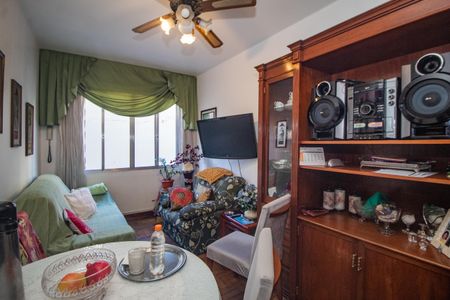 Apartamento à venda com 52m², 1 quarto e sem vagaSala