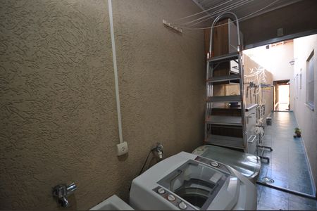 Casa à venda com 150m², 3 quartos e 4 vagasÁrea de Serviço