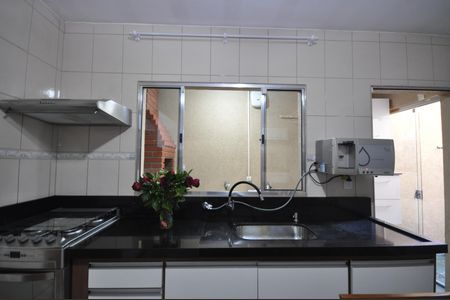 Casa à venda com 150m², 3 quartos e 4 vagasCozinha
