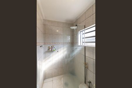 Casa à venda com 276m², 4 quartos e 4 vagas Casa à venda com 276m², 4 quartos e 4 vagasBanheiro da Suíte 1