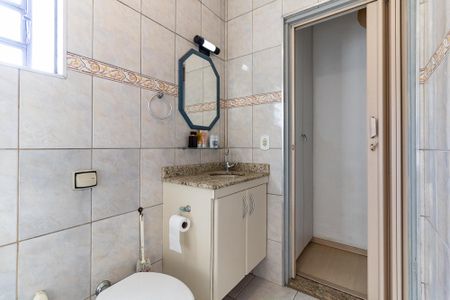 Casa à venda com 276m², 4 quartos e 4 vagas Casa à venda com 276m², 4 quartos e 4 vagasBanheiro da Suíte 1