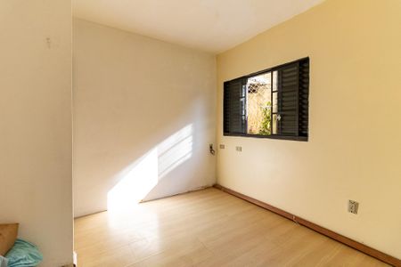 Casa à venda com 276m², 4 quartos e 4 vagas Casa à venda com 276m², 4 quartos e 4 vagasQuarto 2