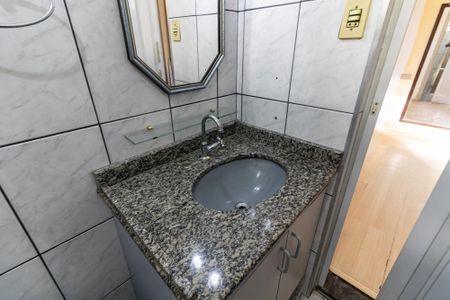 Casa à venda com 276m², 4 quartos e 4 vagas Casa à venda com 276m², 4 quartos e 4 vagasBanheiro da Suíte 2