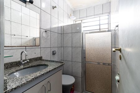 Casa à venda com 276m², 4 quartos e 4 vagas Casa à venda com 276m², 4 quartos e 4 vagasBanheiro Social