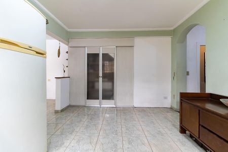 Casa à venda com 276m², 4 quartos e 4 vagas Casa à venda com 276m², 4 quartos e 4 vagasCozinha