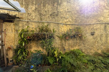 Casa à venda com 276m², 4 quartos e 4 vagas Casa à venda com 276m², 4 quartos e 4 vagasVista do Quarto 2