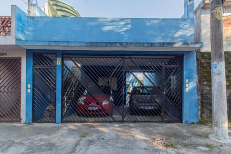 Casa para alugar com 70m², 2 quartos e sem vaga Casa para alugar com 70m², 2 quartos e sem vagaFachada