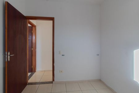 Casa para alugar com 70m², 2 quartos e sem vaga Casa para alugar com 70m², 2 quartos e sem vagaQuarto 1