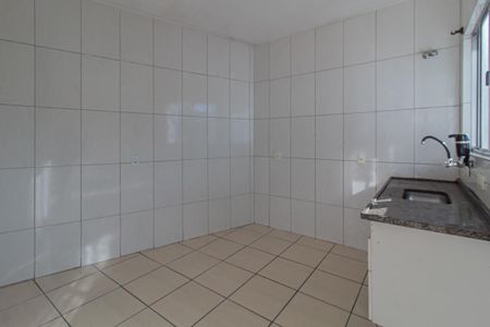 Casa para alugar com 70m², 2 quartos e sem vaga Casa para alugar com 70m², 2 quartos e sem vagaCozinha