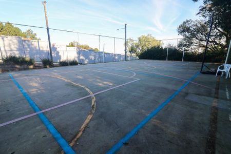 Casa de condomínio à venda com 300m², 4 quartos e 1 vagaQuadra Esportiva