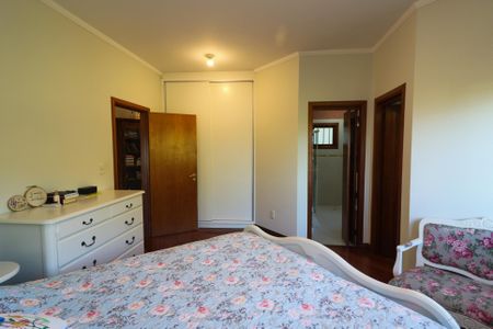 Casa de condomínio à venda com 300m², 4 quartos e 1 vagaSuíte 1