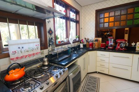 Casa de condomínio à venda com 300m², 4 quartos e 1 vagaCozinha