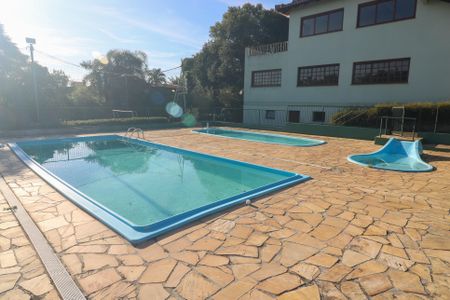 Casa de condomínio à venda com 300m², 4 quartos e 1 vagaÁrea comum - Piscina