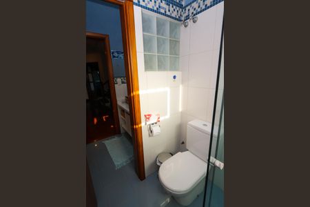 Casa de condomínio à venda com 300m², 4 quartos e 1 vagaBanheiro 2