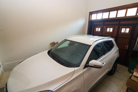 Casa de condomínio à venda com 300m², 4 quartos e 1 vagaGaragem