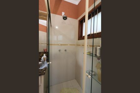 Casa de condomínio à venda com 300m², 4 quartos e 1 vagaBanheiro da Suíte 1