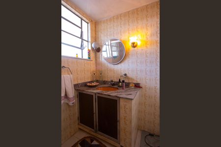 Casa para alugar com 340m², 1 quarto e sem vaga Casa para alugar com 340m², 1 quarto e sem vagaBanheiro Social