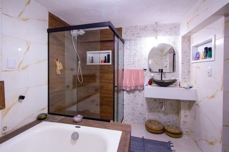 Casa para alugar com 340m², 1 quarto e sem vaga Casa para alugar com 340m², 1 quarto e sem vagaBanheiro da Suíte