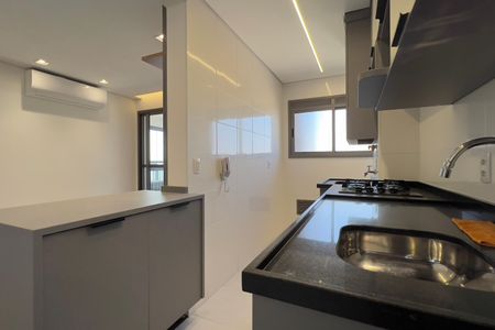Apartamento para alugar com 68m², 2 quartos e 1 vaga Apartamento para alugar com 68m², 2 quartos e 1 vagaCozinha e Área de Serviço