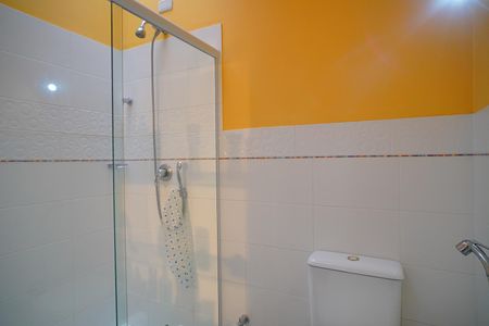 Casa à venda com 425m², 5 quartos e 2 vagasBanheiro 