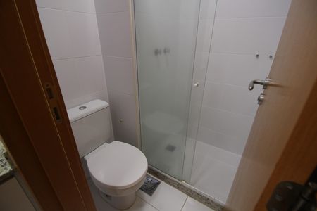 Apartamento para alugar com 92m², 3 quartos e 1 vagaSuítes Canadenses 1 e 2 - Banheiro