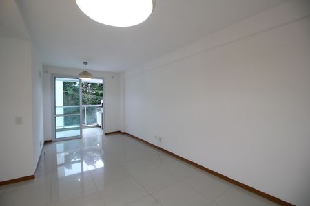 Apartamento para alugar com 92m², 3 quartos e 1 vagaSala