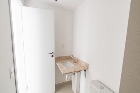 Apartamento à venda com 69m², 2 quartos e 1 vagaBanheiro Social