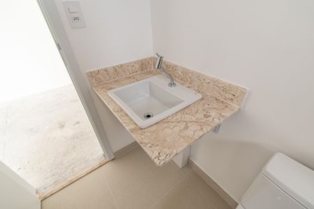 Apartamento à venda com 69m², 2 quartos e 1 vagaBanheiro da suíte