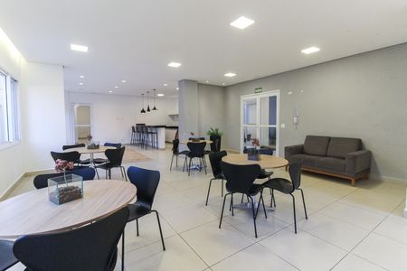 Apartamento à venda com 38m², 2 quartos e sem vagaÁrea comum - Salão de festas