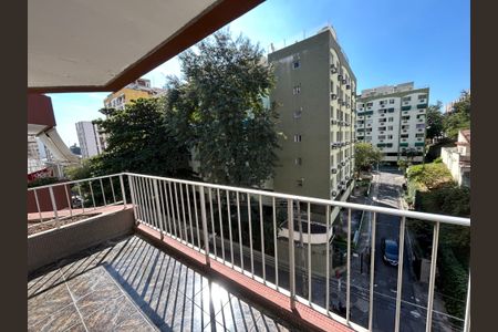 Apartamento à venda com 107m², 3 quartos e 1 vagaVaranda da Suíte