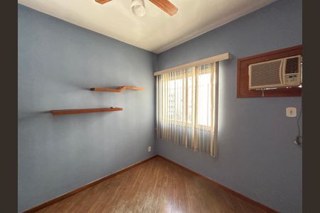 Apartamento à venda com 107m², 3 quartos e 1 vagaQuarto 2