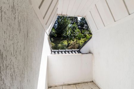 Casa de condomínio para alugar com 1700m², 6 quartos e 10 vagasVaranda