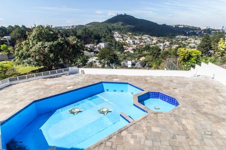 Casa de condomínio para alugar com 1700m², 6 quartos e 10 vagasVista da Varanda