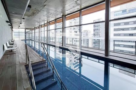 Studio à venda com 43m², 1 quarto e 1 vagaÁrea comum - Piscina