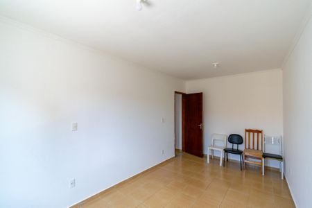 Casa para alugar com 90m², 2 quartos e 2 vagasQuarto 1