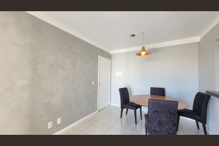 Apartamento à venda com 52m², 2 quartos e 1 vagaSala