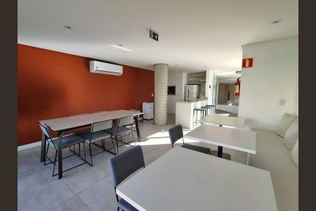 Apartamento à venda com 44m², 1 quarto e 1 vagaÁrea Comum 