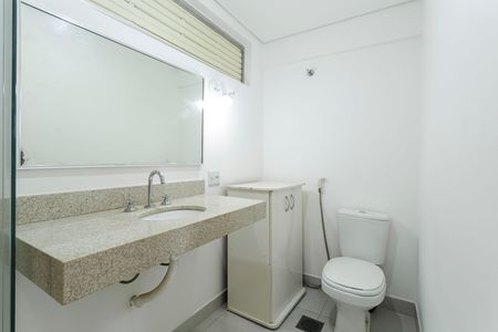 Apartamento para alugar com 107m², 2 quartos e 1 vaga Apartamento para alugar com 107m², 2 quartos e 1 vagaBanheiro Social