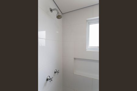 Apartamento para alugar com 107m², 2 quartos e 1 vaga Apartamento para alugar com 107m², 2 quartos e 1 vagaBanheiro da Suíte